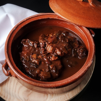 Fricandó de vedella amb bolets Fricandó de vedella amb bolets