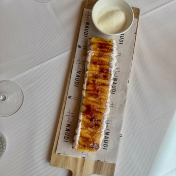 Milfulls de crema catalana cremada Milfulls de crema catalana cremada